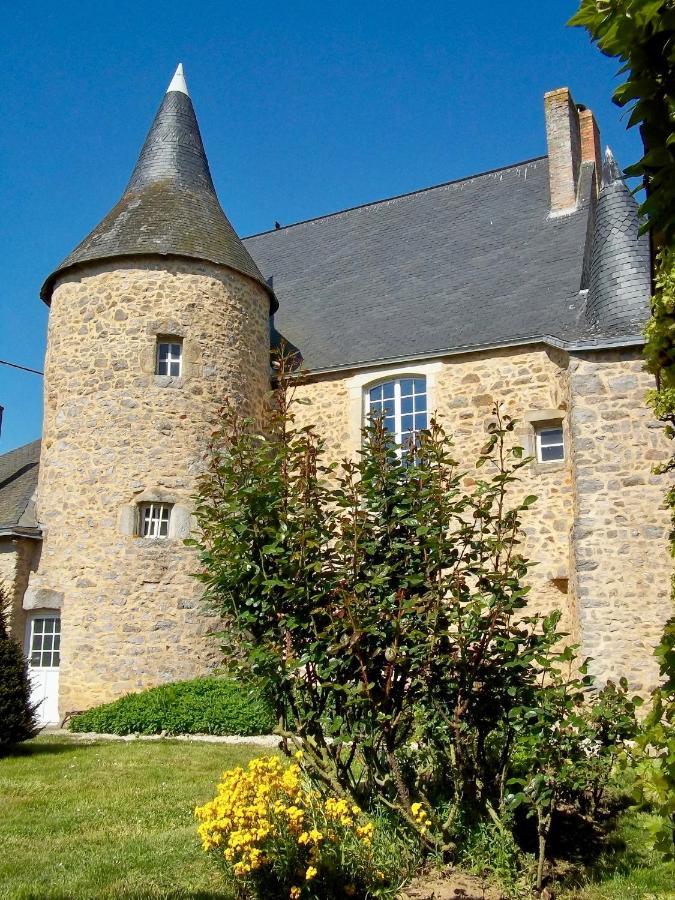 Manoir De La Grand'Cour Bed & Breakfast Soulgé-sur-ouette Dış mekan fotoğraf